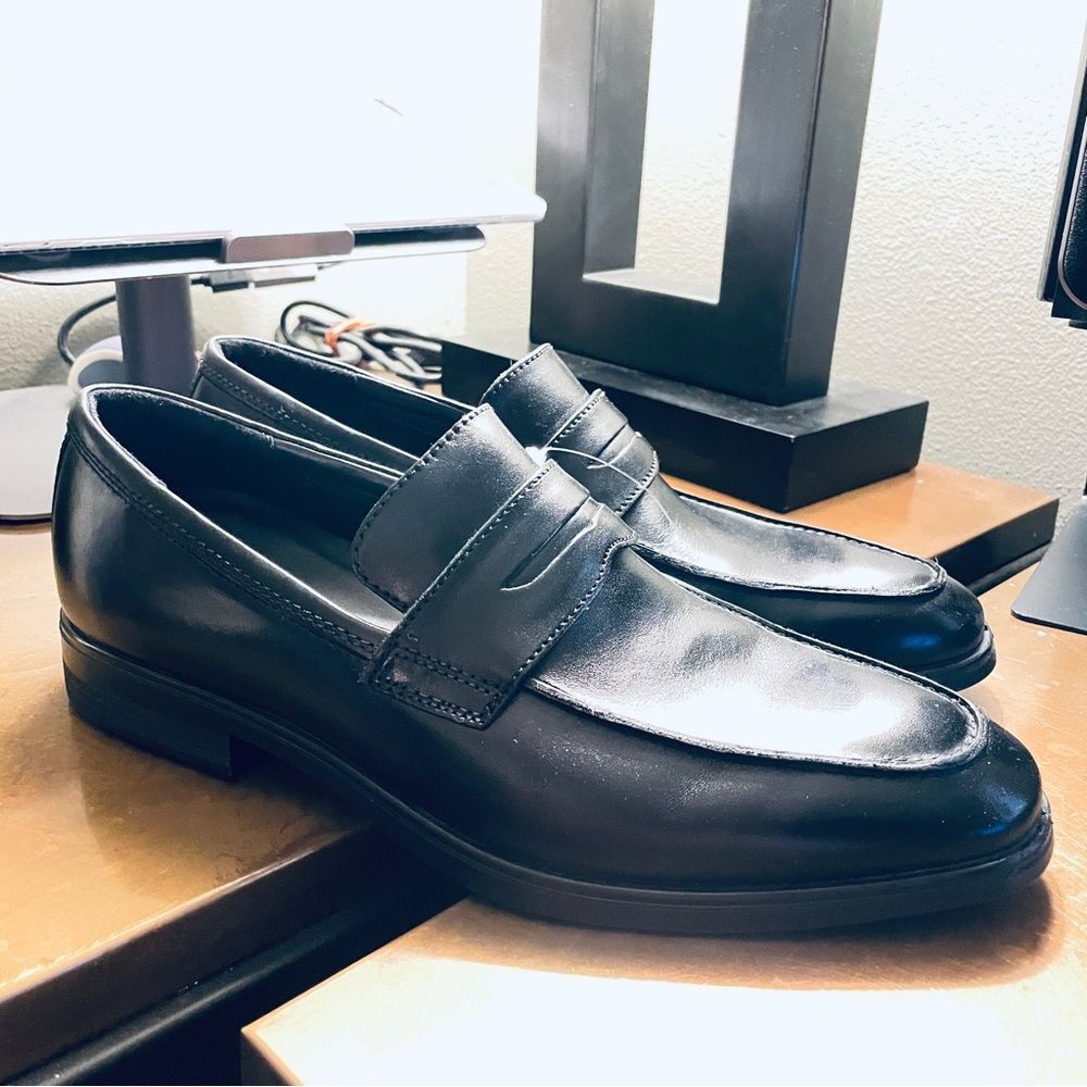 Ecco Men's Classic Black Slip-On Loafers size 10-10.5 US 44 EUR Leather